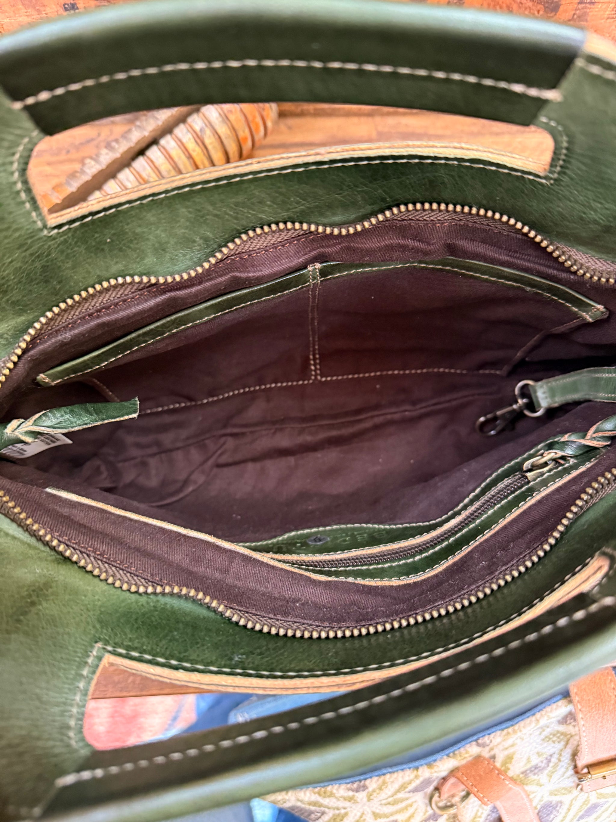 Greenway Forest Green Rustic X Crossbody Purse - Bed Stu – Seven