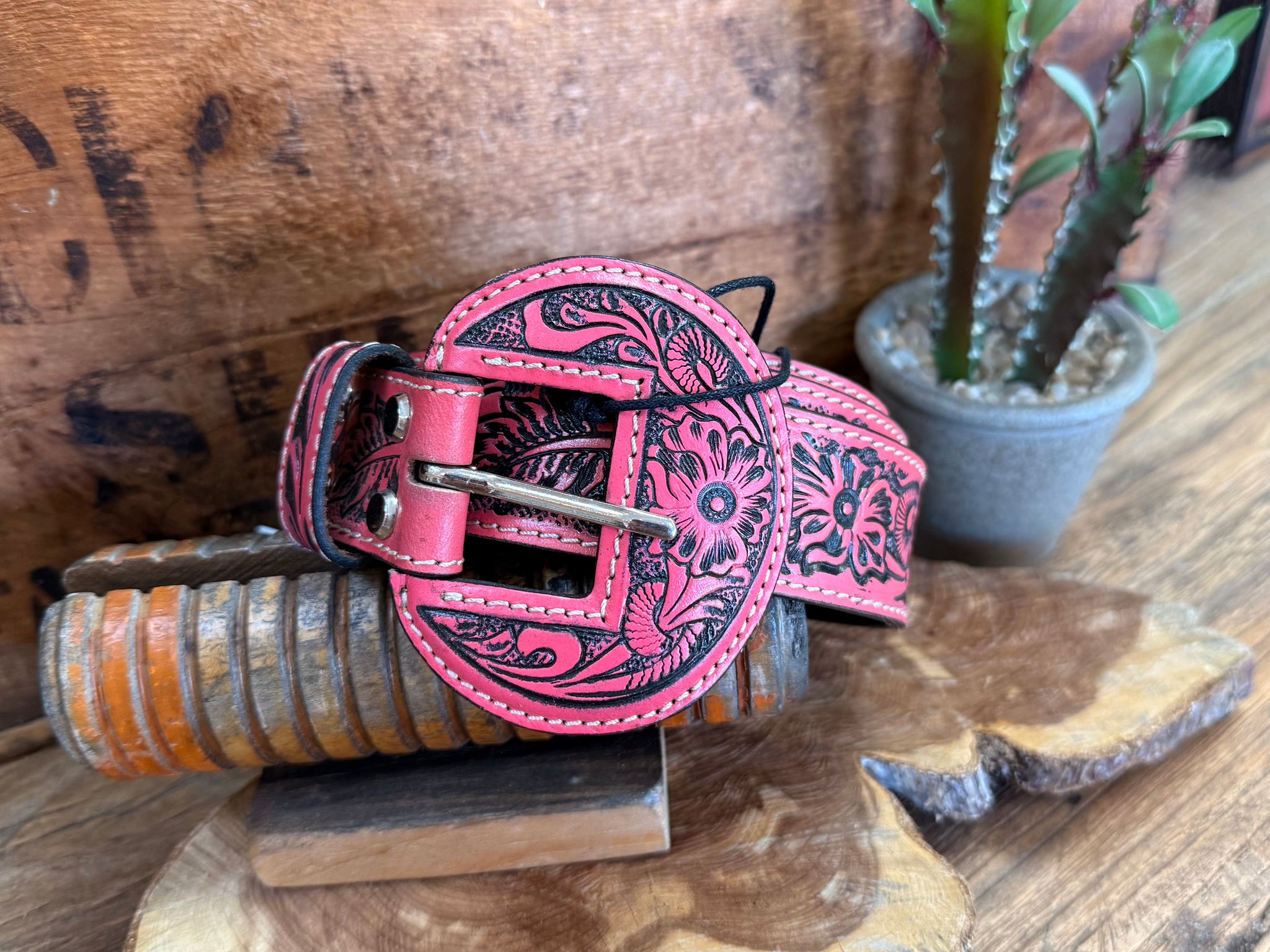 Pink Tooled Cowhide Belt - S to XL – Seven Songbirds Boutique display picture 2