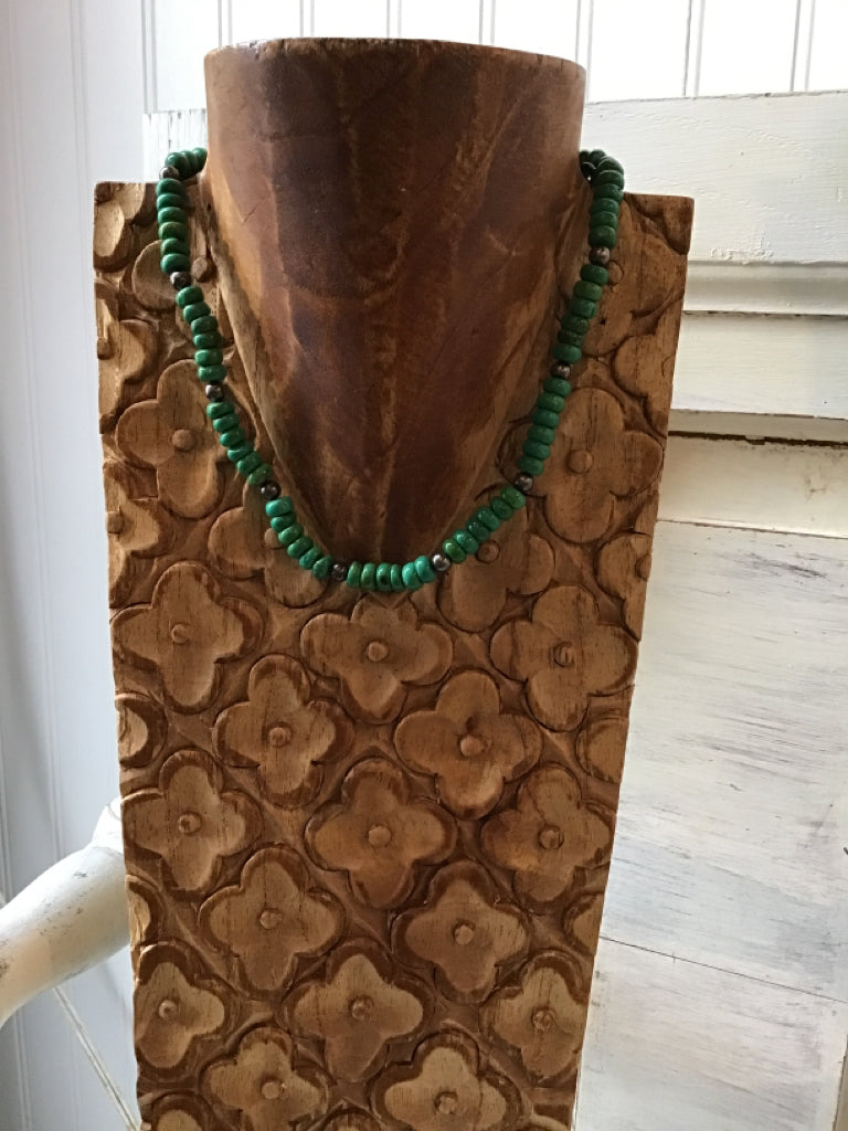 Green Rondell 18" Necklace