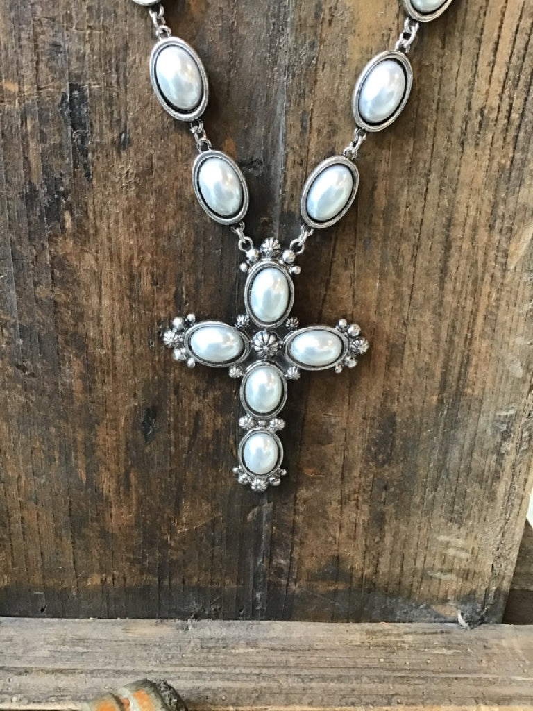 :Pearl Cross Necklace Set