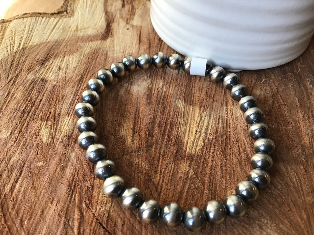 Handmade Sterling Silver Stretchy 6 MM Navajo Pearl Bracelet