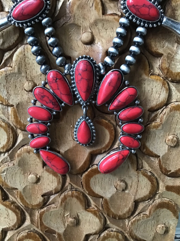 Western Women Squash Blossom Necklace in Red