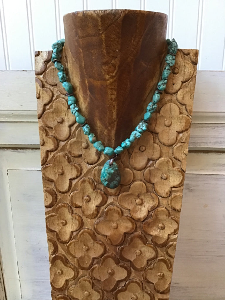 Handmade Turquoise Chunck Necklace