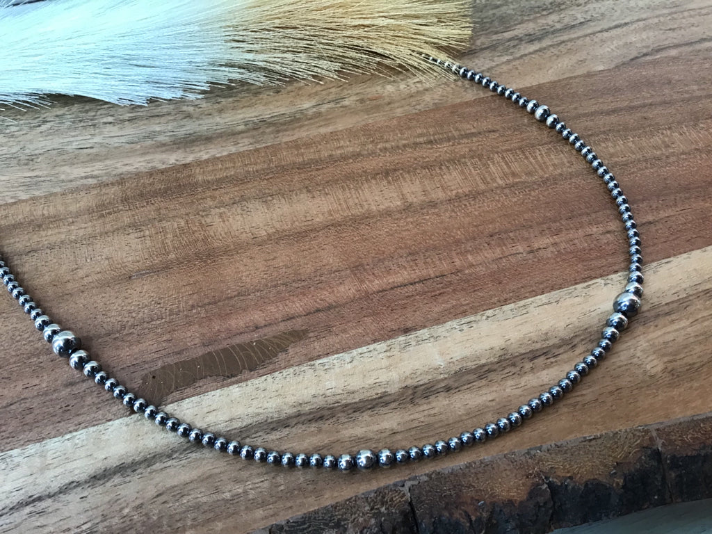 Handmade Authentic .925 Graduated Navajo Pearl 28"  Necklace