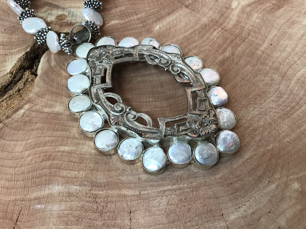 Handmade Freshwater Pearl Beaded Necklace
