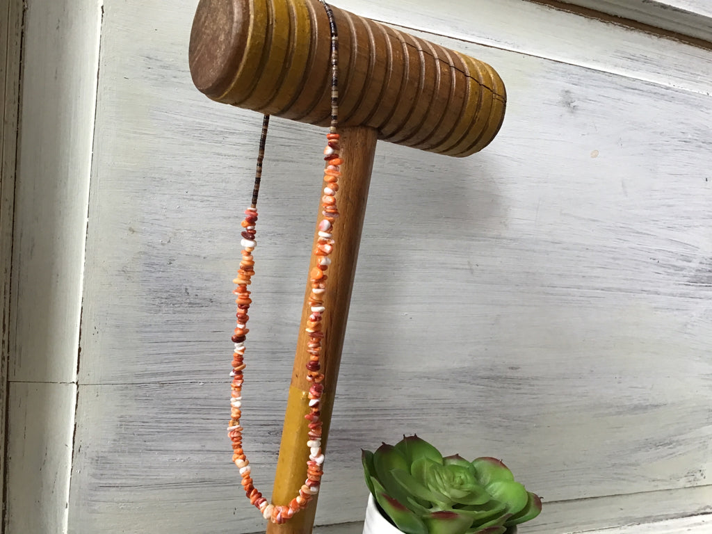 Handmade 18" Spiny Oyster Necklace